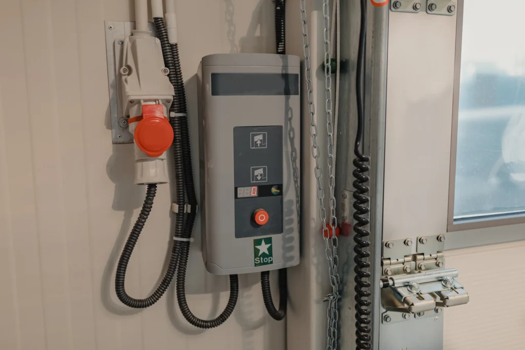 fungsi inverter pada motor listrik